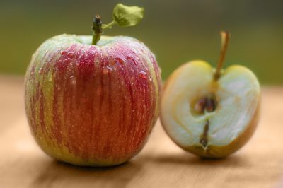 apples-blur-close-up-142498